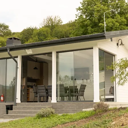 Railand Villa *